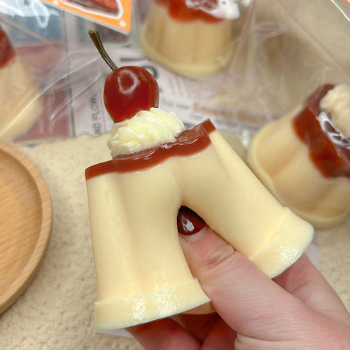 Caramel Giggle Pudding